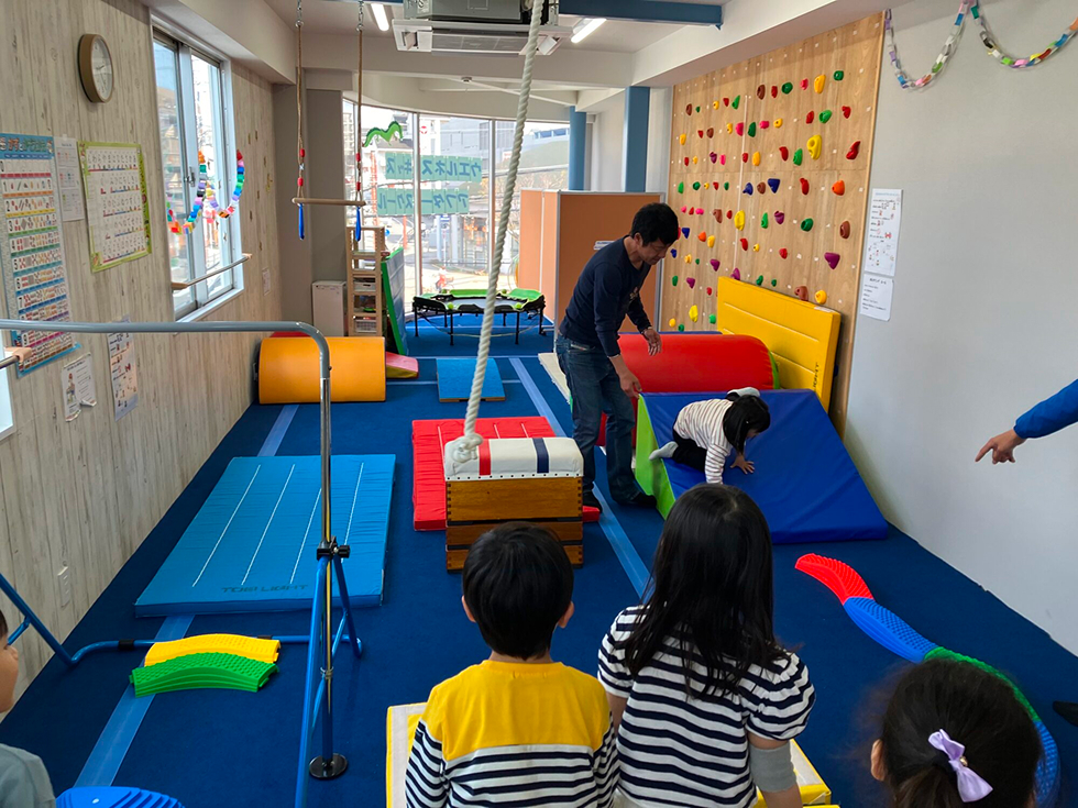 学童保育施設運営受託等